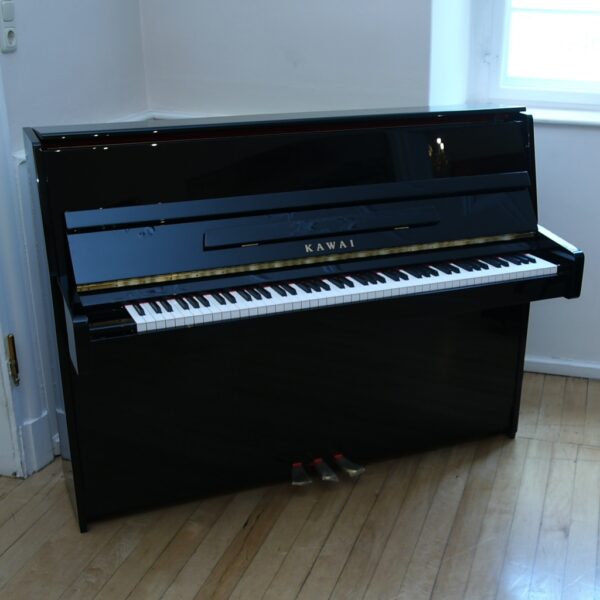 Kawai K-15